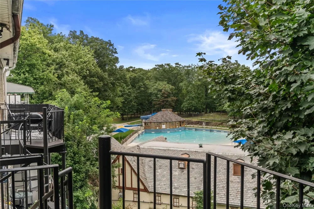 73 Lorraine Terrace #325 Mount Vernon, NY 10553