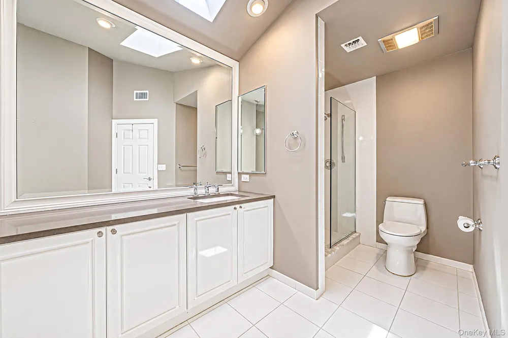 6 Hamlet Drive Commack, NY 11725