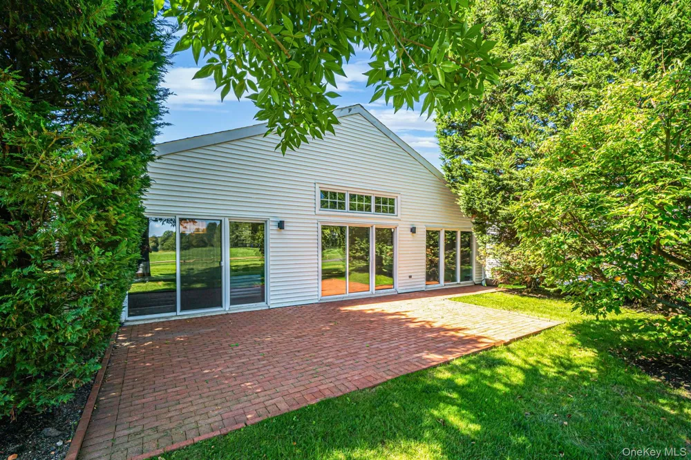 6 Hamlet Drive Commack, NY 11725