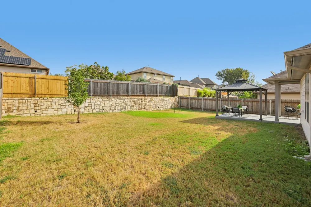 1912 Bobbywoods Lane Manchaca, TX 78652