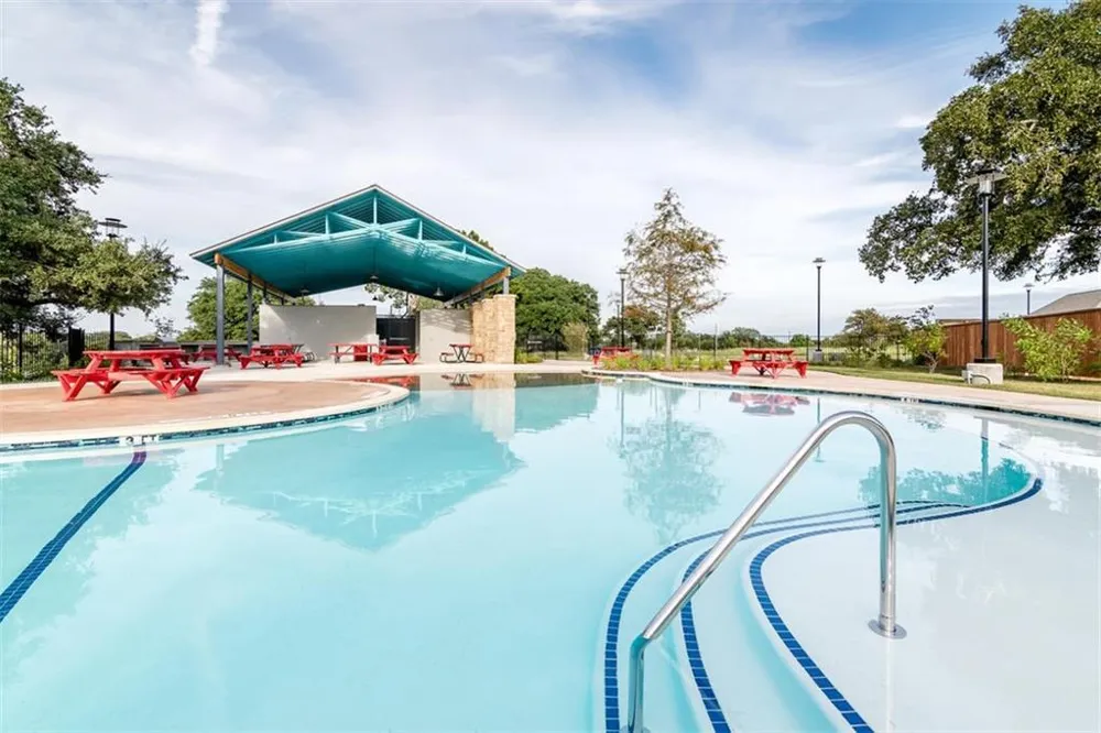 1912 Bobbywoods Lane Manchaca, TX 78652