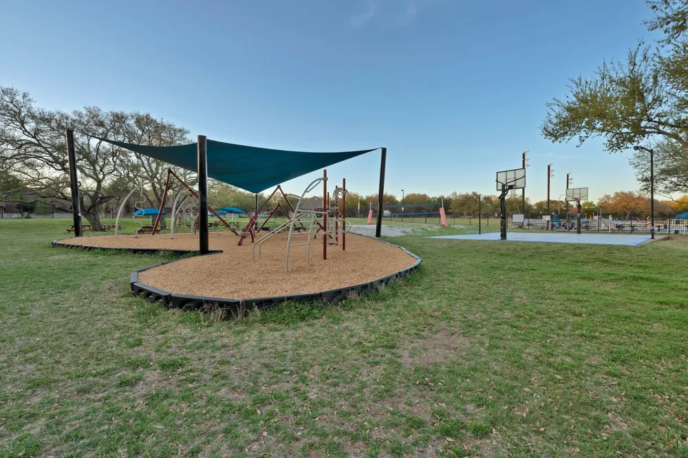 5721 Trelawney Lane Austin, TX 78739