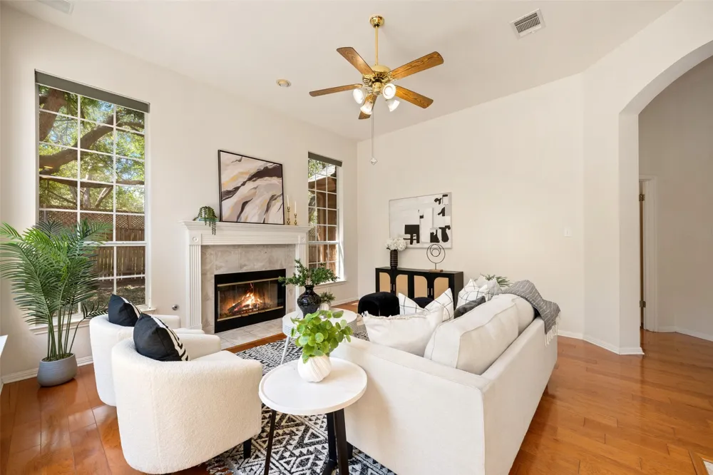 5721 Trelawney Lane Austin, TX 78739