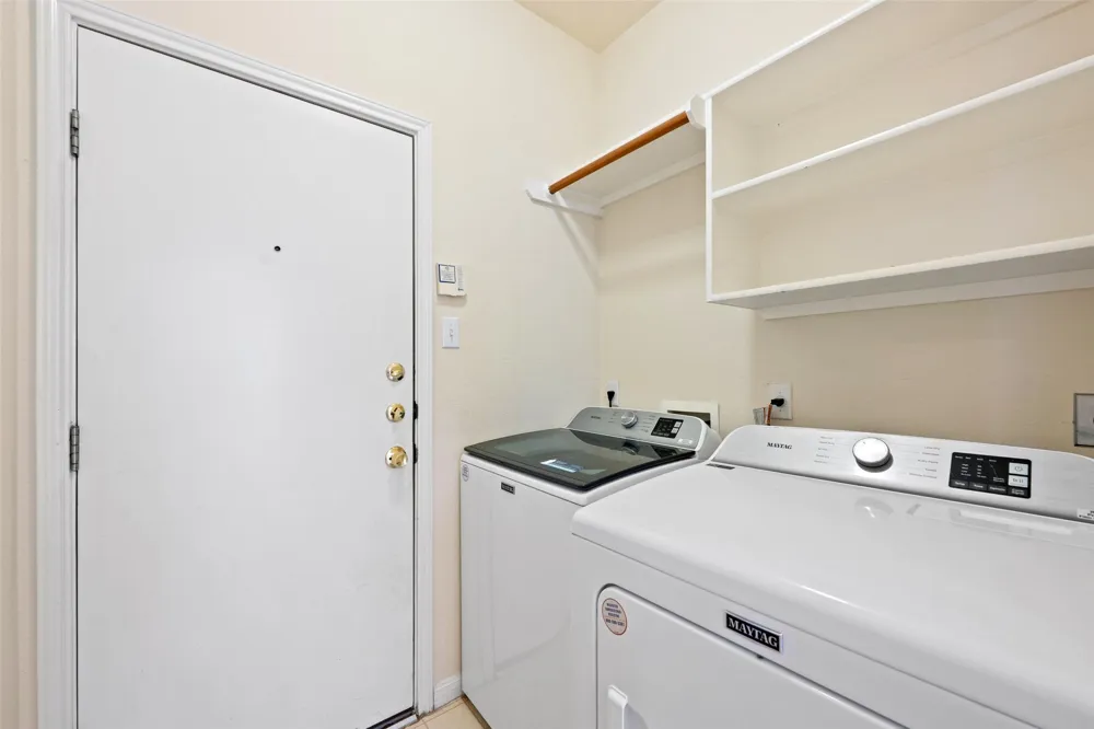 5721 Trelawney Lane Austin, TX 78739