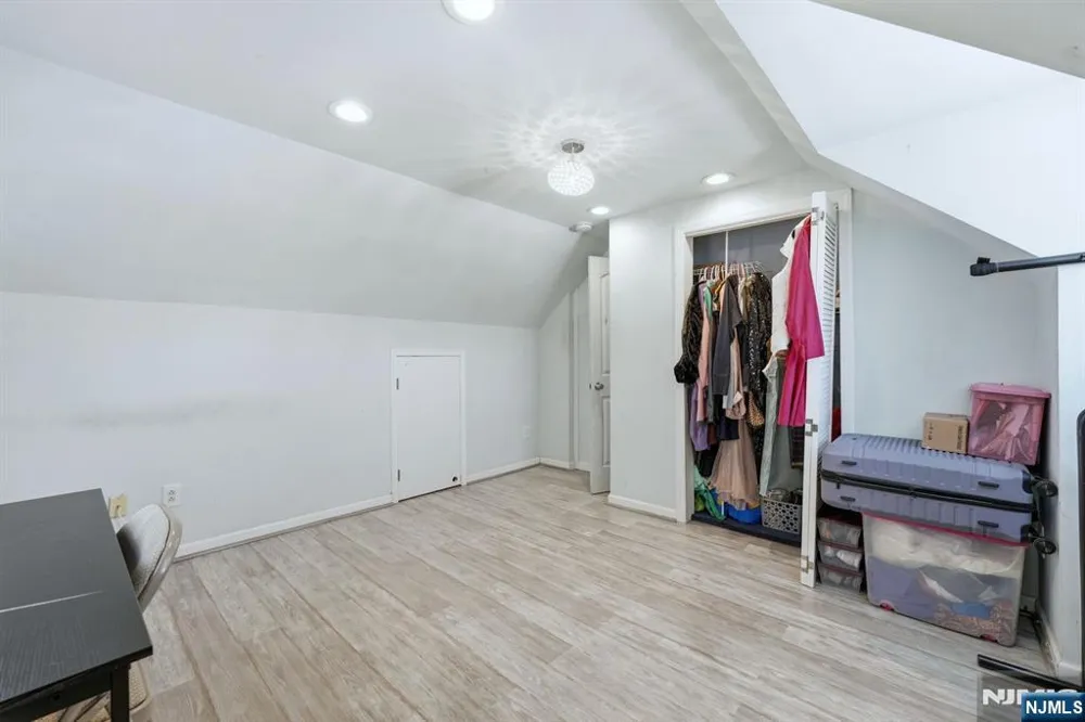 95 Cedar Avenue Hackensack, NJ 07601