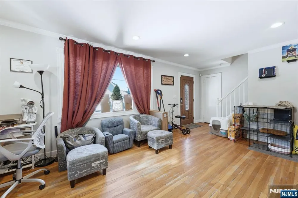 95 Cedar Avenue Hackensack, NJ 07601