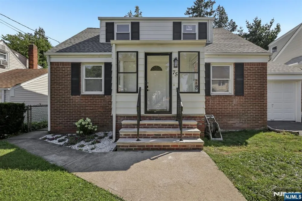 75 Emerson Street Clifton, NJ 07013