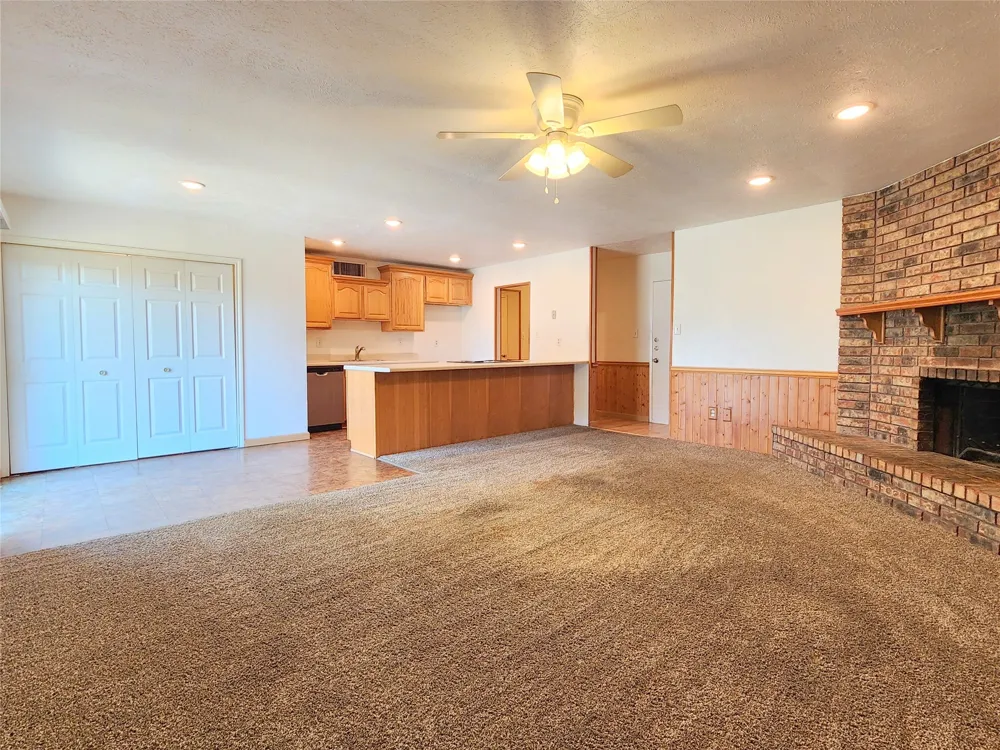 5400 Ragan Drive The Colony, TX 75056