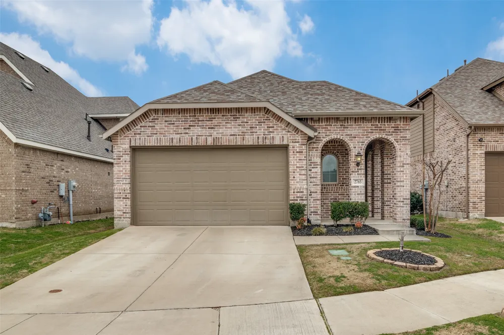 2765 Pease Drive Forney, TX 75126