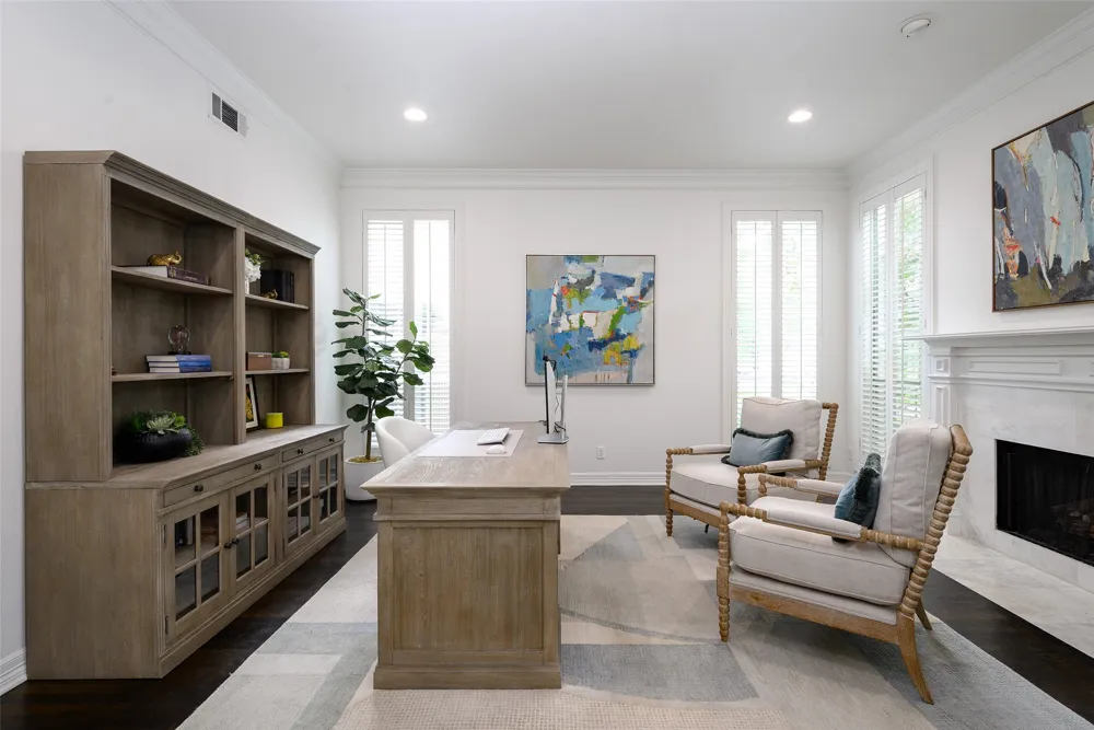 6522 Meadow Dallas, TX 75230