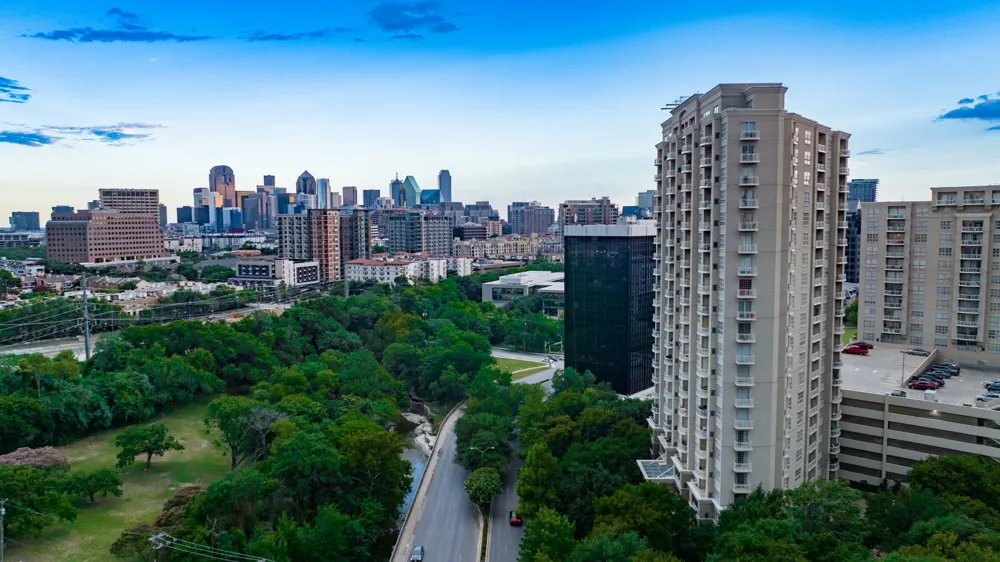 3225 Turtle Creek Boulevard #810 Dallas, TX 75219