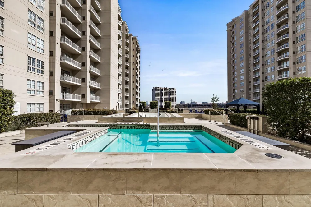 3225 Turtle Creek Boulevard #810 Dallas, TX 75219