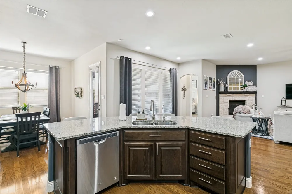 15109 Roderick Road Aledo, TX 76008