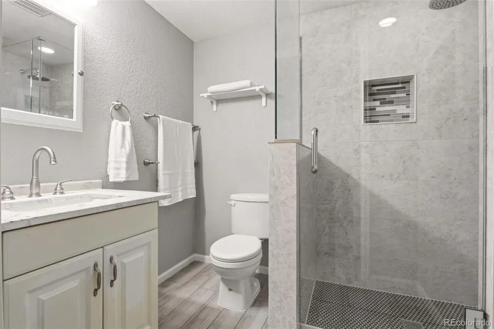 19781 E Vassar Avenue Aurora, CO 80013