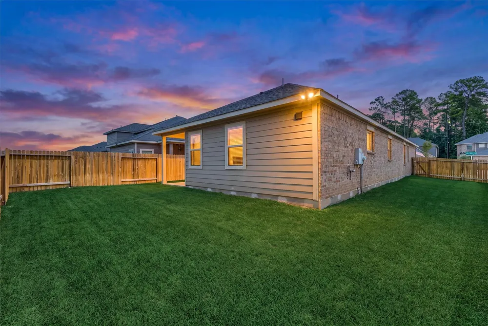 27087 Grey Fox Run Magnolia, TX 77354