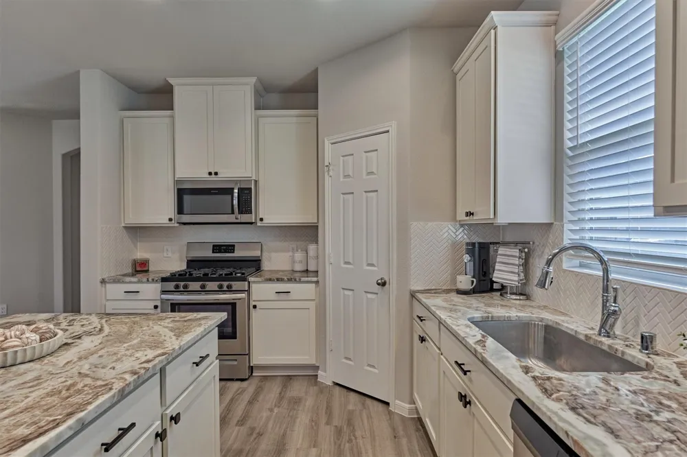 27087 Grey Fox Run Magnolia, TX 77354