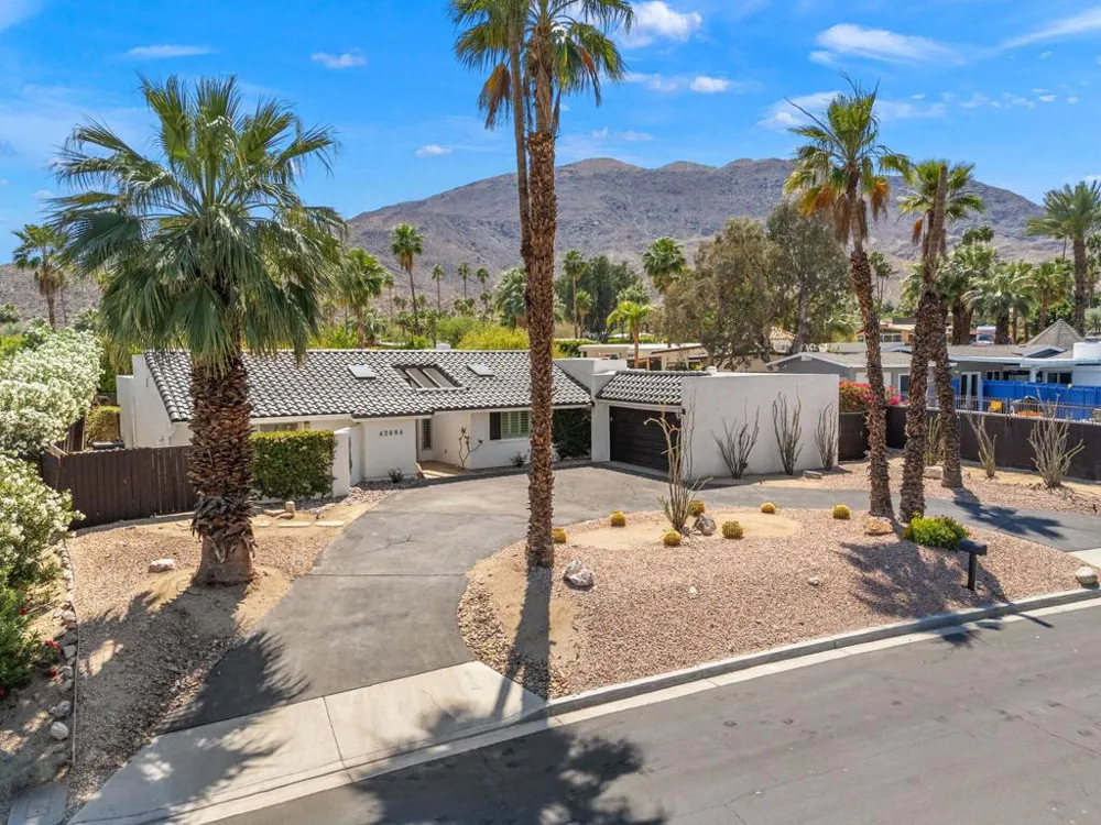42694 E Veldt Street Rancho Mirage, CA 92270