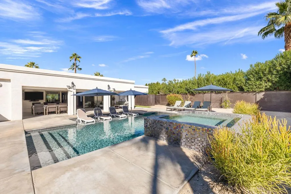 42694 E Veldt Street Rancho Mirage, CA 92270
