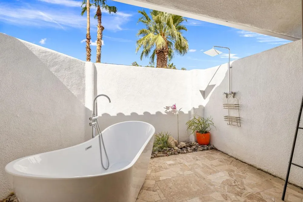 42694 E Veldt Street Rancho Mirage, CA 92270