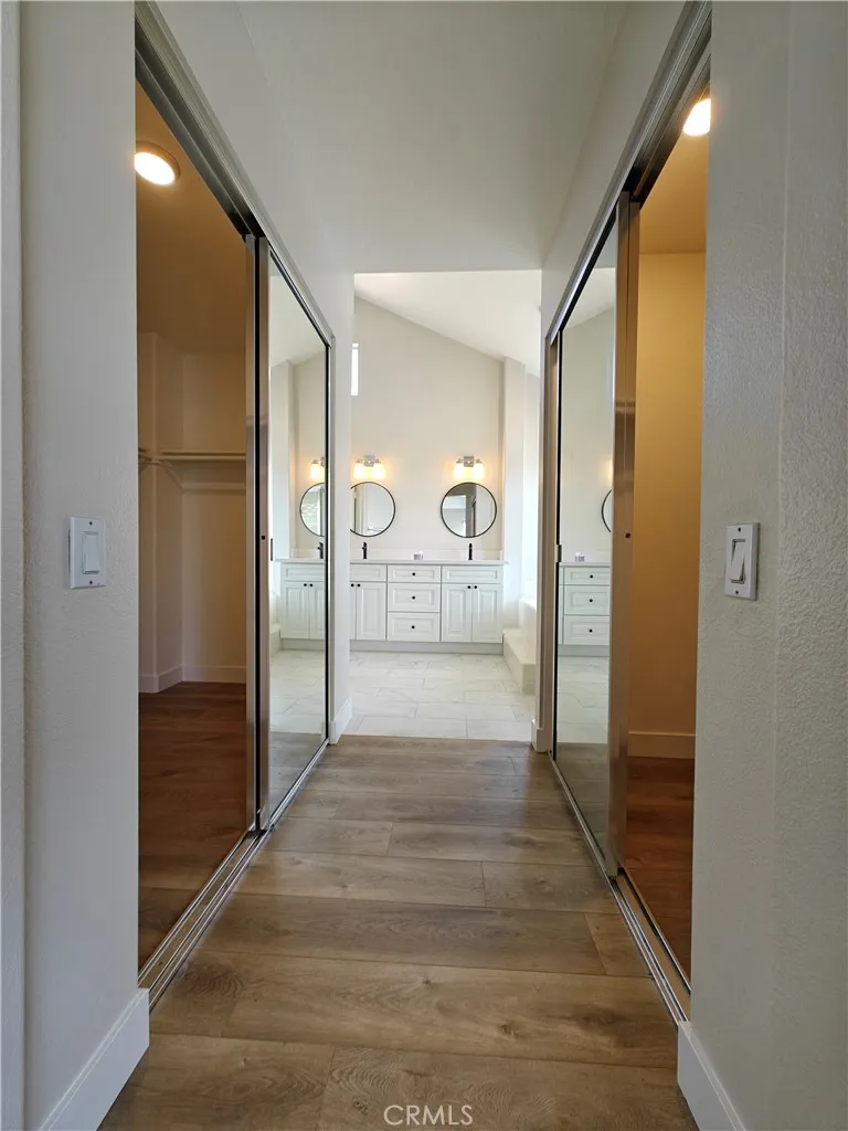 8604 E Windsong Drive Anaheim Hills, CA 92808