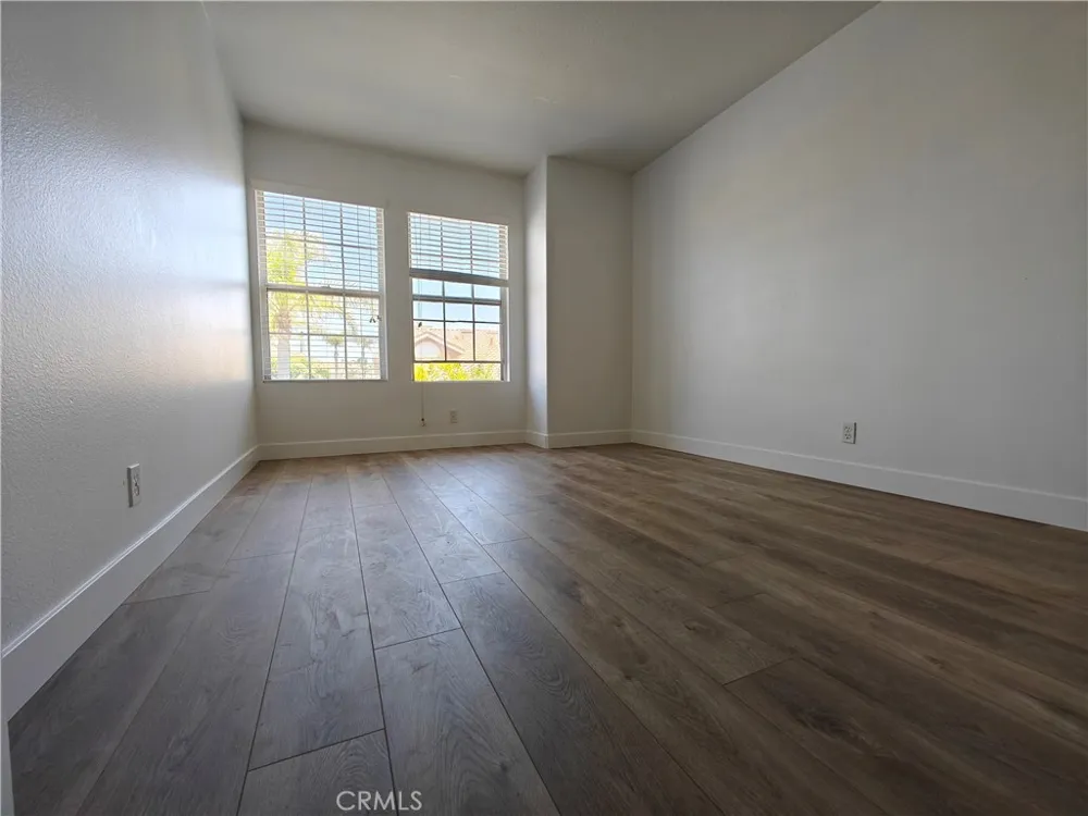 8604 E Windsong Drive Anaheim Hills, CA 92808