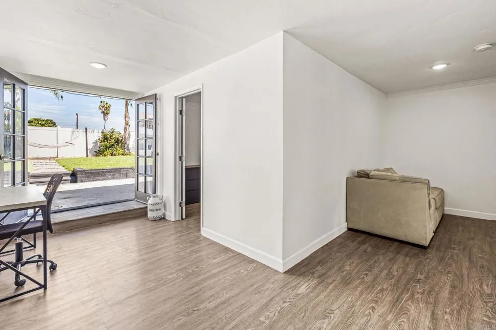 157 E Oneida Street Chula Vista, CA 91911