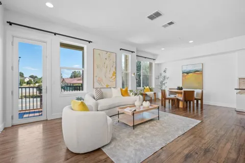1308 Bernoulli Place #2