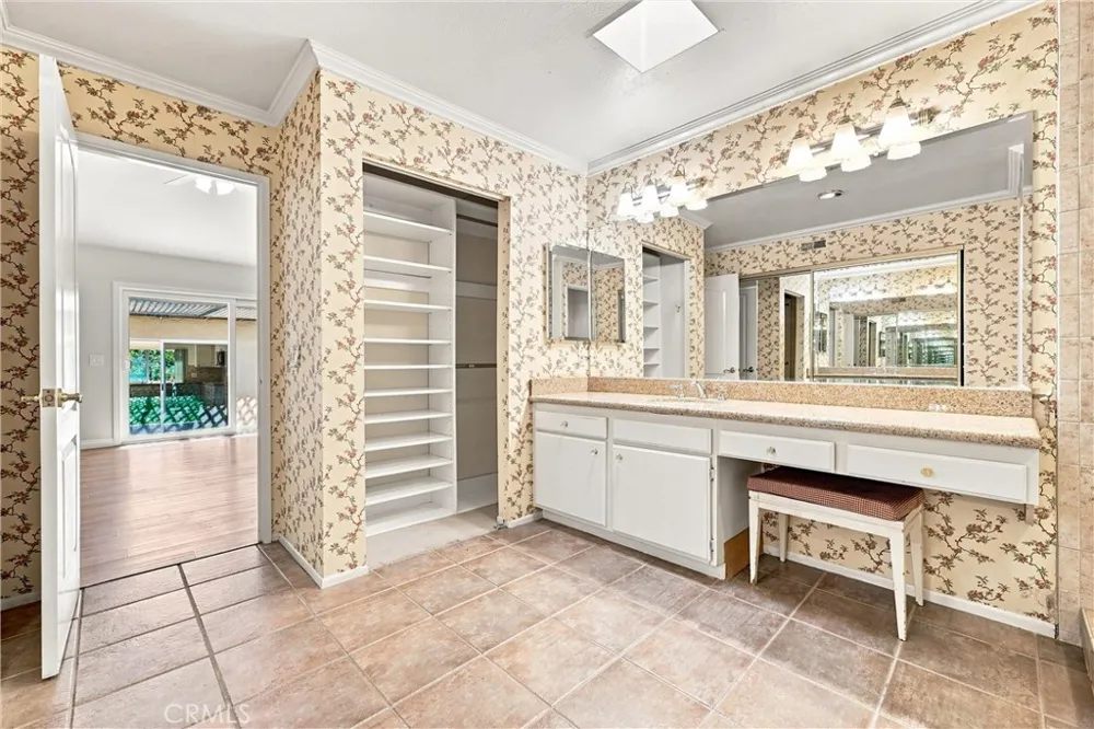 7806 E Appaloosa Orange, CA 92869