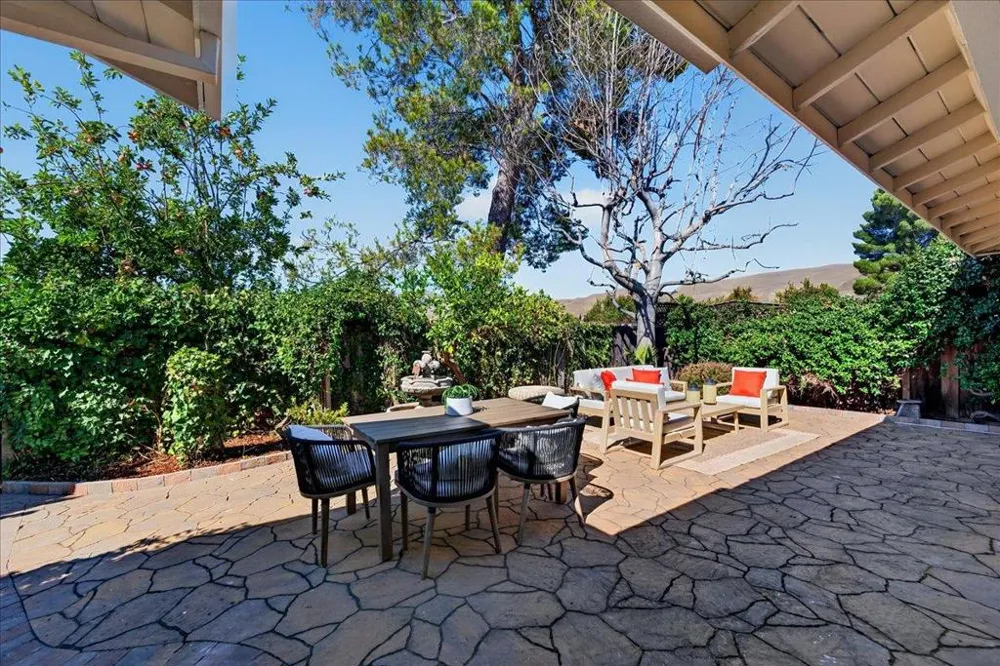 1735 Tahoe Drive Milpitas, CA 95035