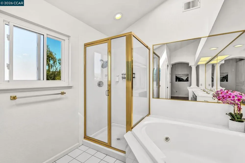 5405 Glenwood Ct El Sobrante, CA 94803