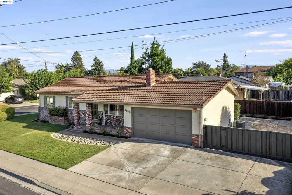 3993 Santa Clara Way Livermore, CA 94550