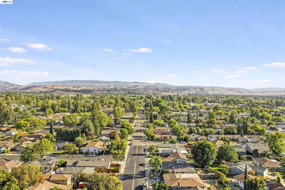 3993 Santa Clara Way Livermore, CA 94550