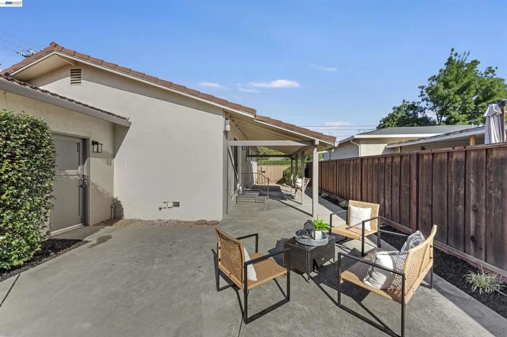 3993 Santa Clara Way Livermore, CA 94550