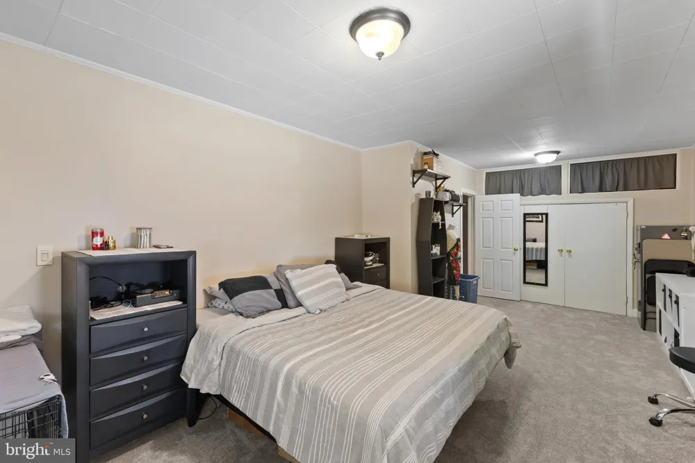 228 OAKWOOD ROAD Baltimore, MD 21222