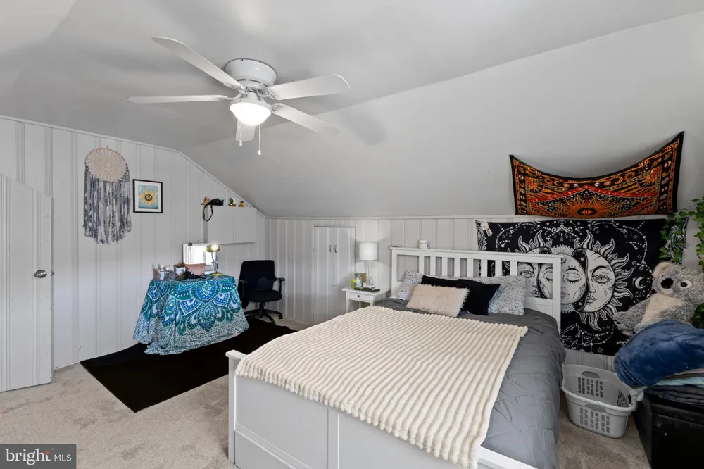 228 OAKWOOD ROAD Baltimore, MD 21222