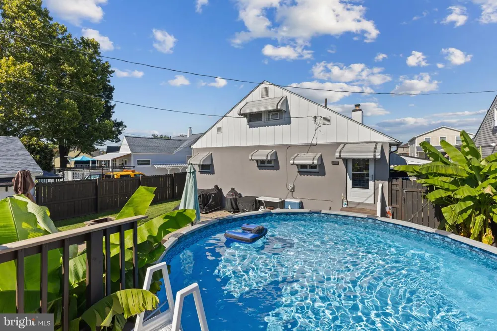228 OAKWOOD ROAD Baltimore, MD 21222