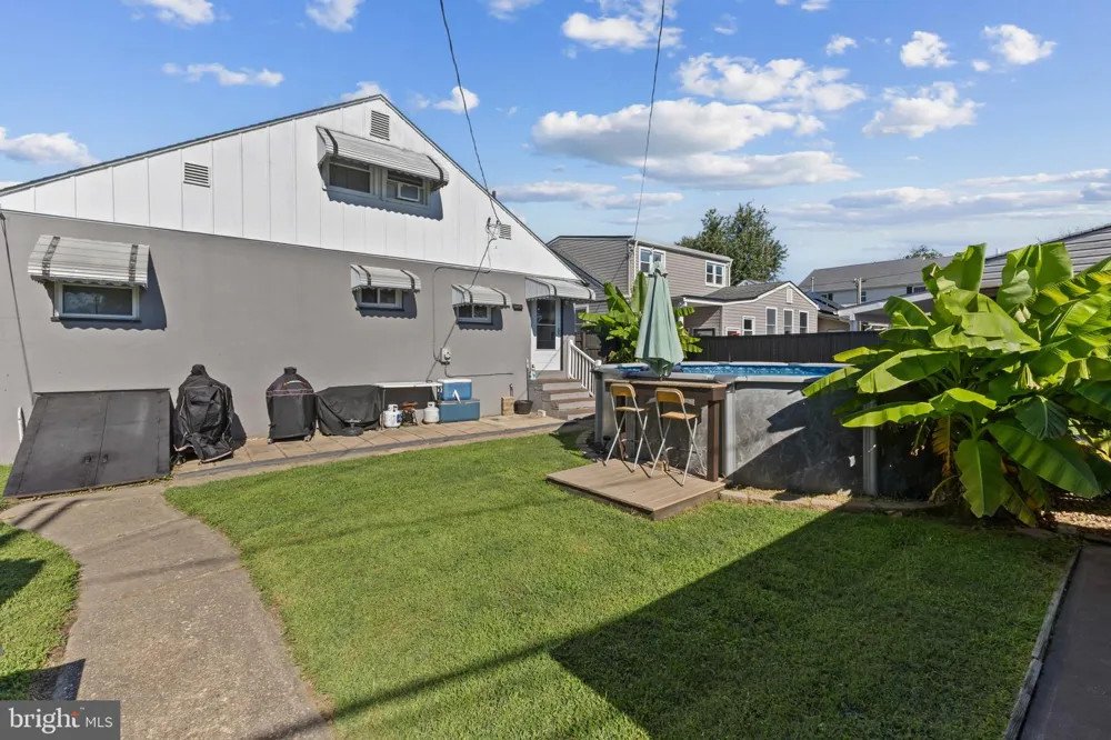 228 OAKWOOD ROAD Baltimore, MD 21222