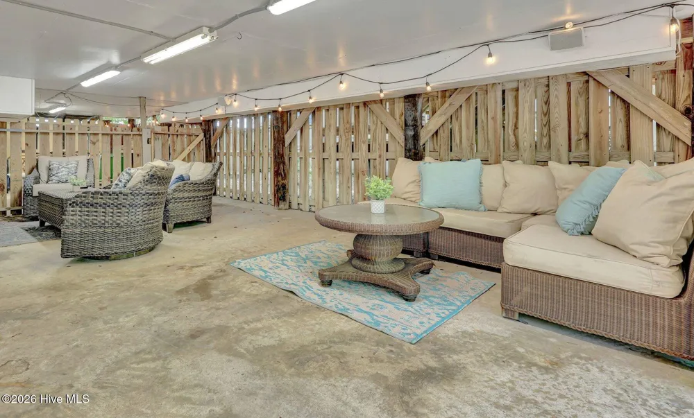 5 Parmele Boulevard Wrightsville Beach, NC 28480