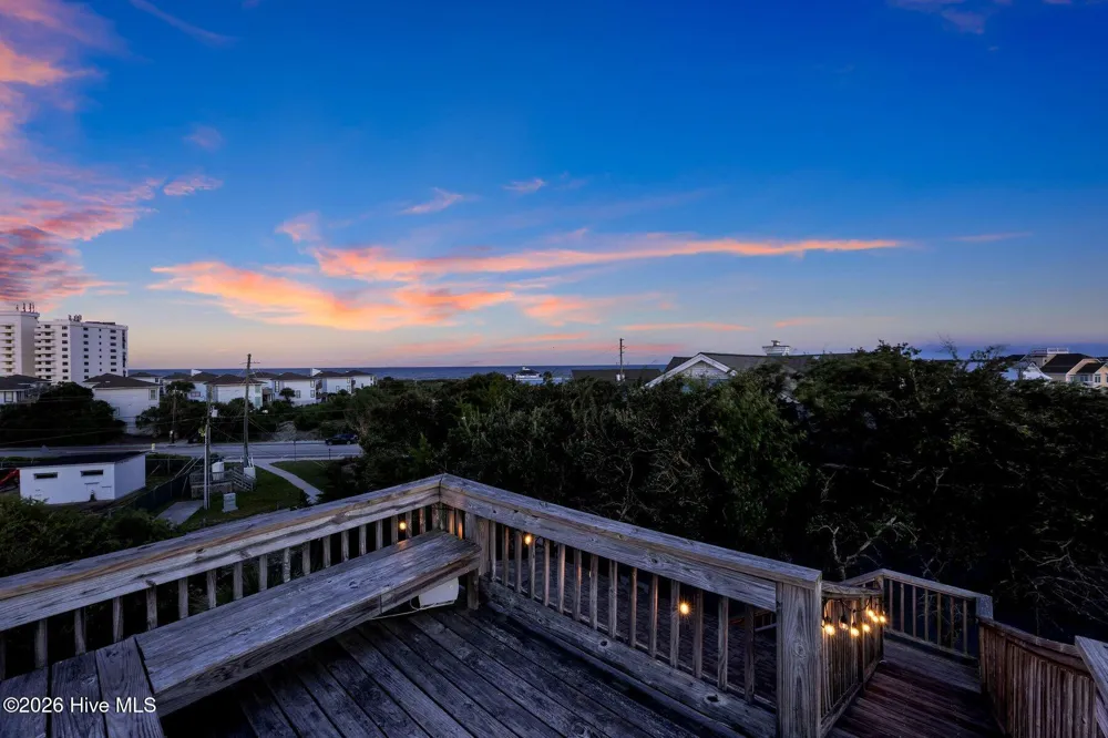 5 Parmele Boulevard Wrightsville Beach, NC 28480