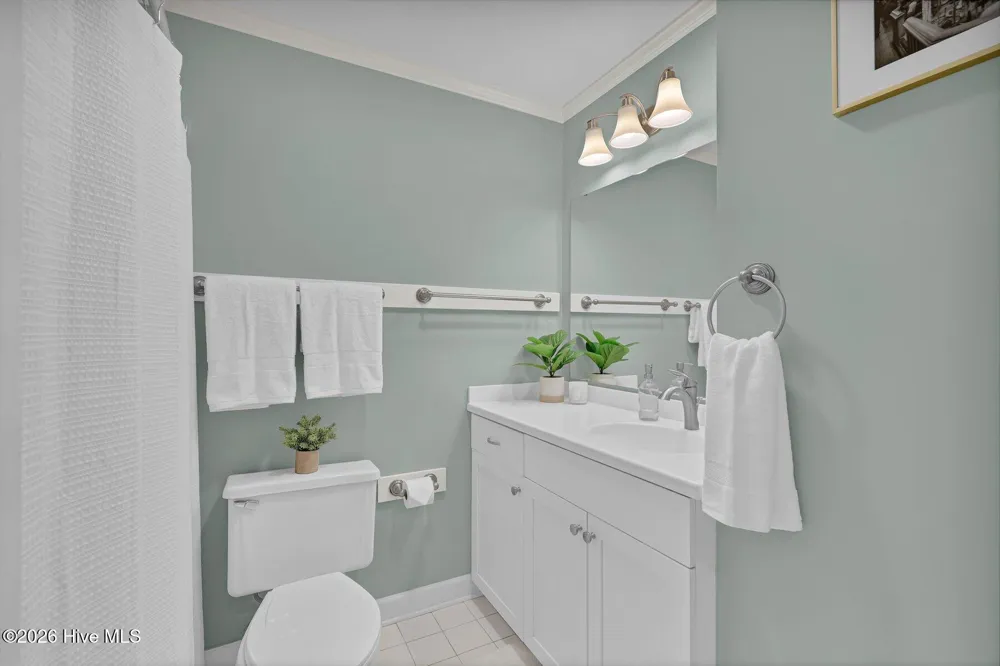 5 Parmele Boulevard Wrightsville Beach, NC 28480