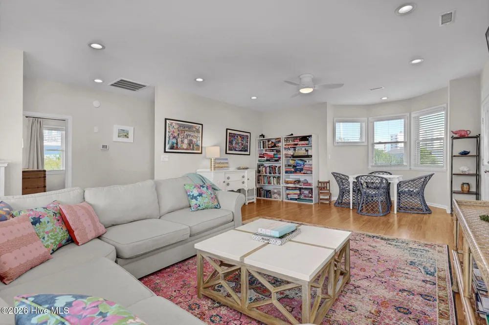 5 Parmele Boulevard Wrightsville Beach, NC 28480