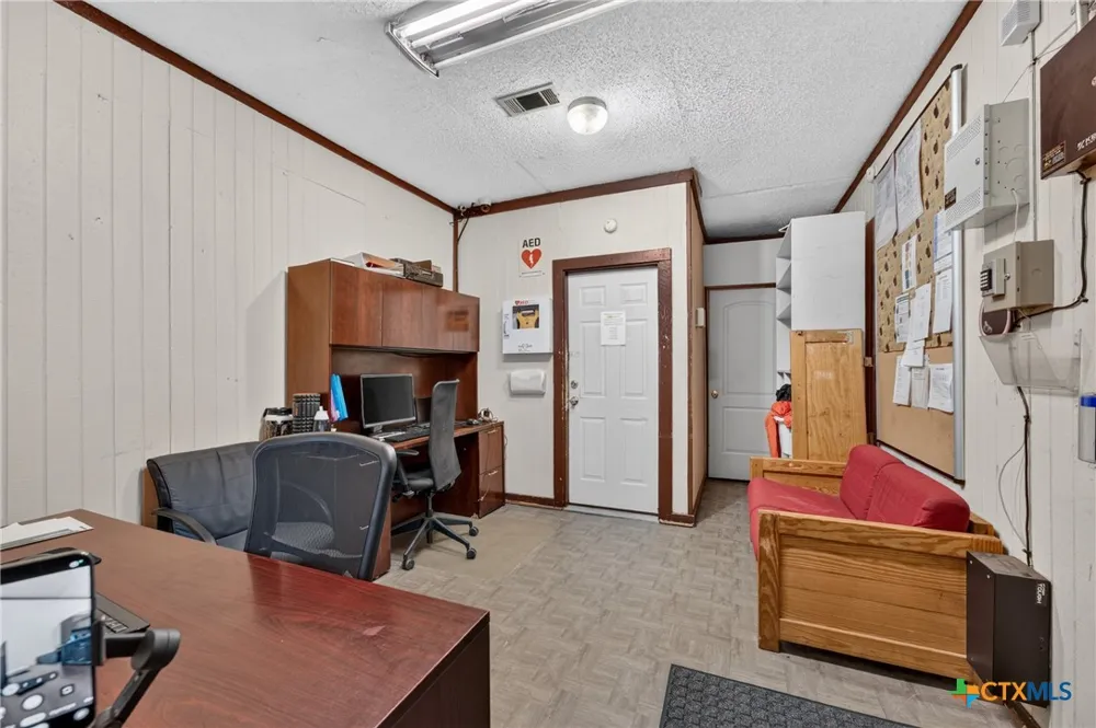2274 County Road 203 Loop Cameron, TX 76520