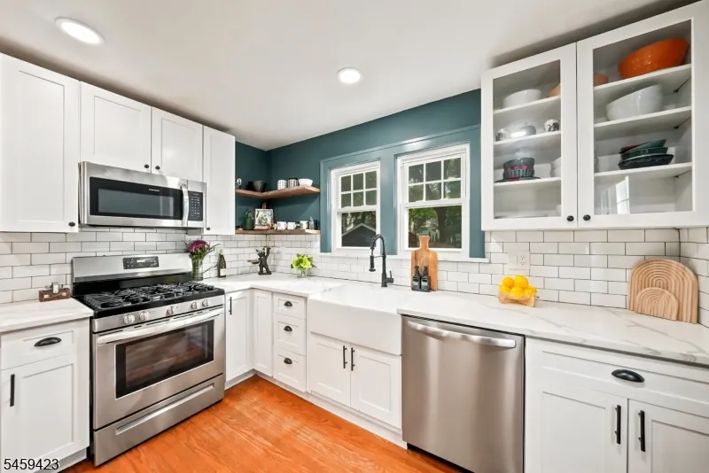 724 Eagle Rock Ave West Orange, NJ 07052