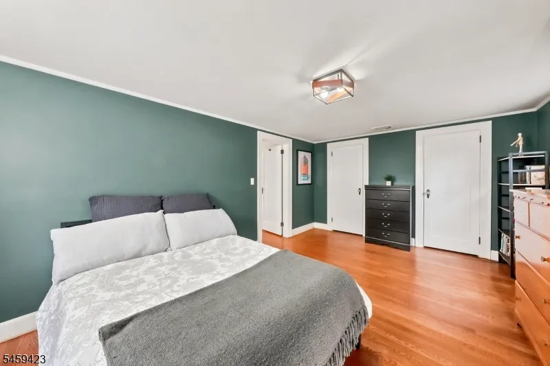 724 Eagle Rock Ave West Orange, NJ 07052