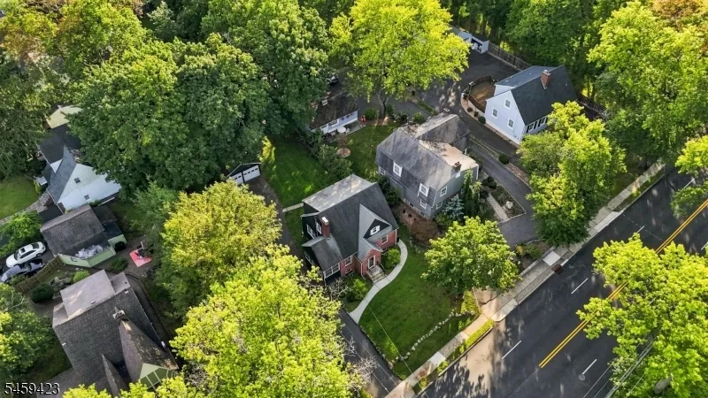 724 Eagle Rock Ave West Orange, NJ 07052