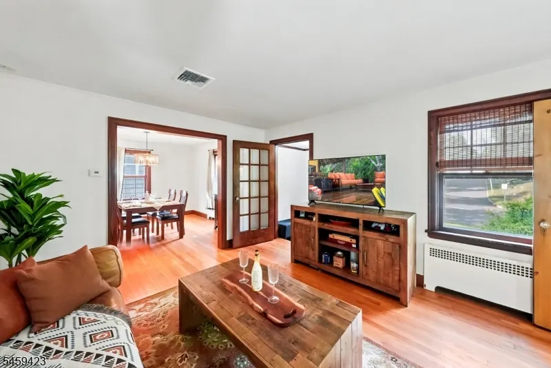 724 Eagle Rock Ave West Orange, NJ 07052