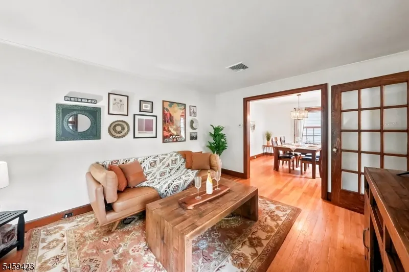 724 Eagle Rock Ave West Orange, NJ 07052