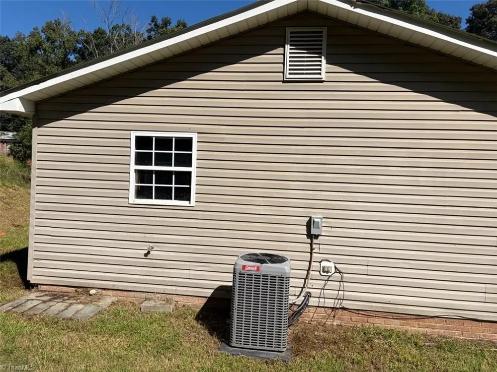 216 Druid Hills Drive Lexington, NC 27292