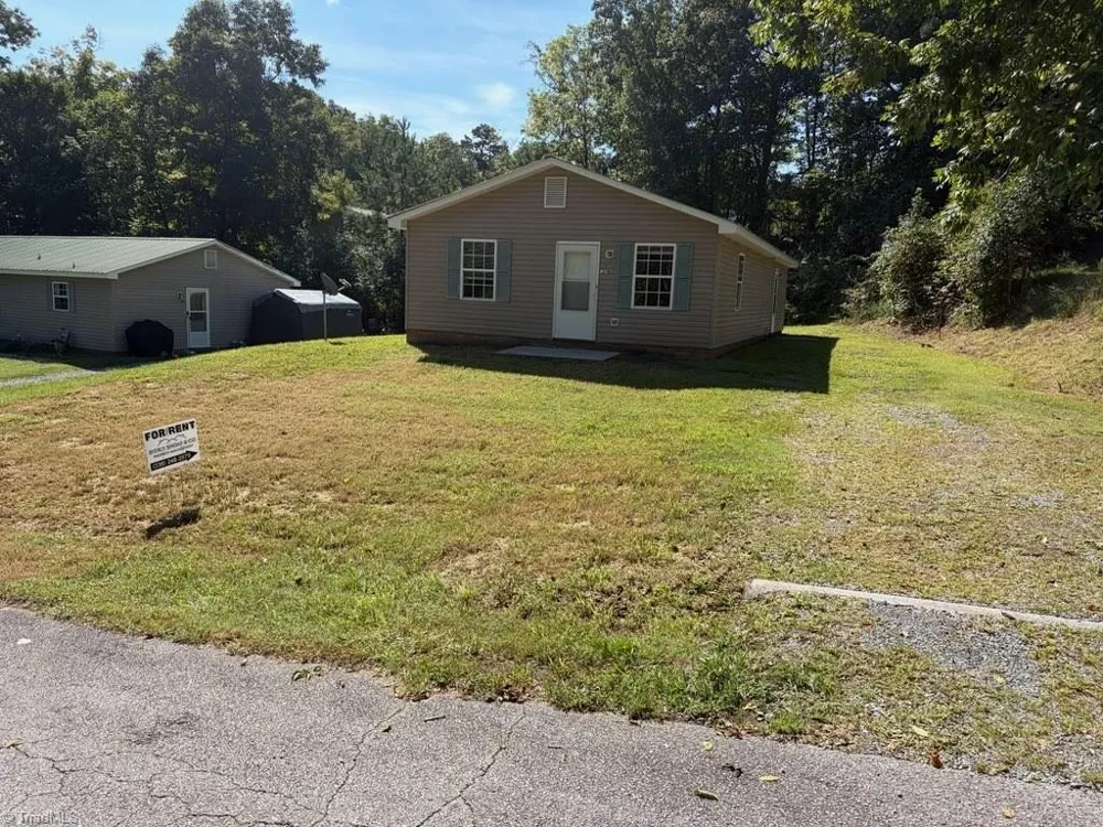 216 Druid Hills Drive Lexington, NC 27292
