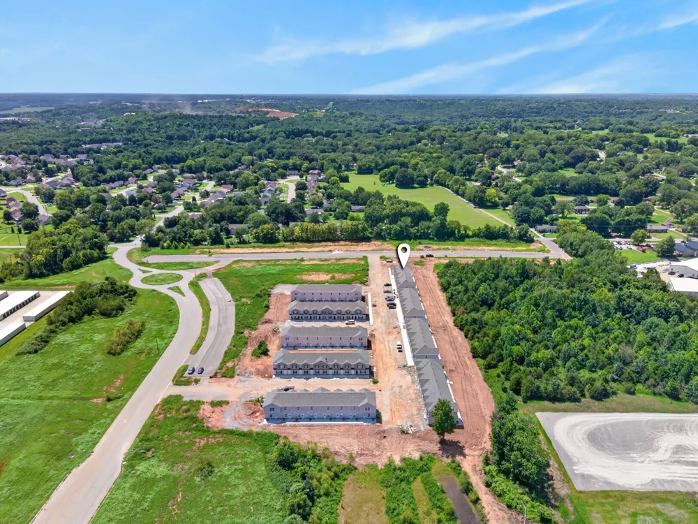 299 Summitcrest Drive #N Building Clarksville, TN 37040